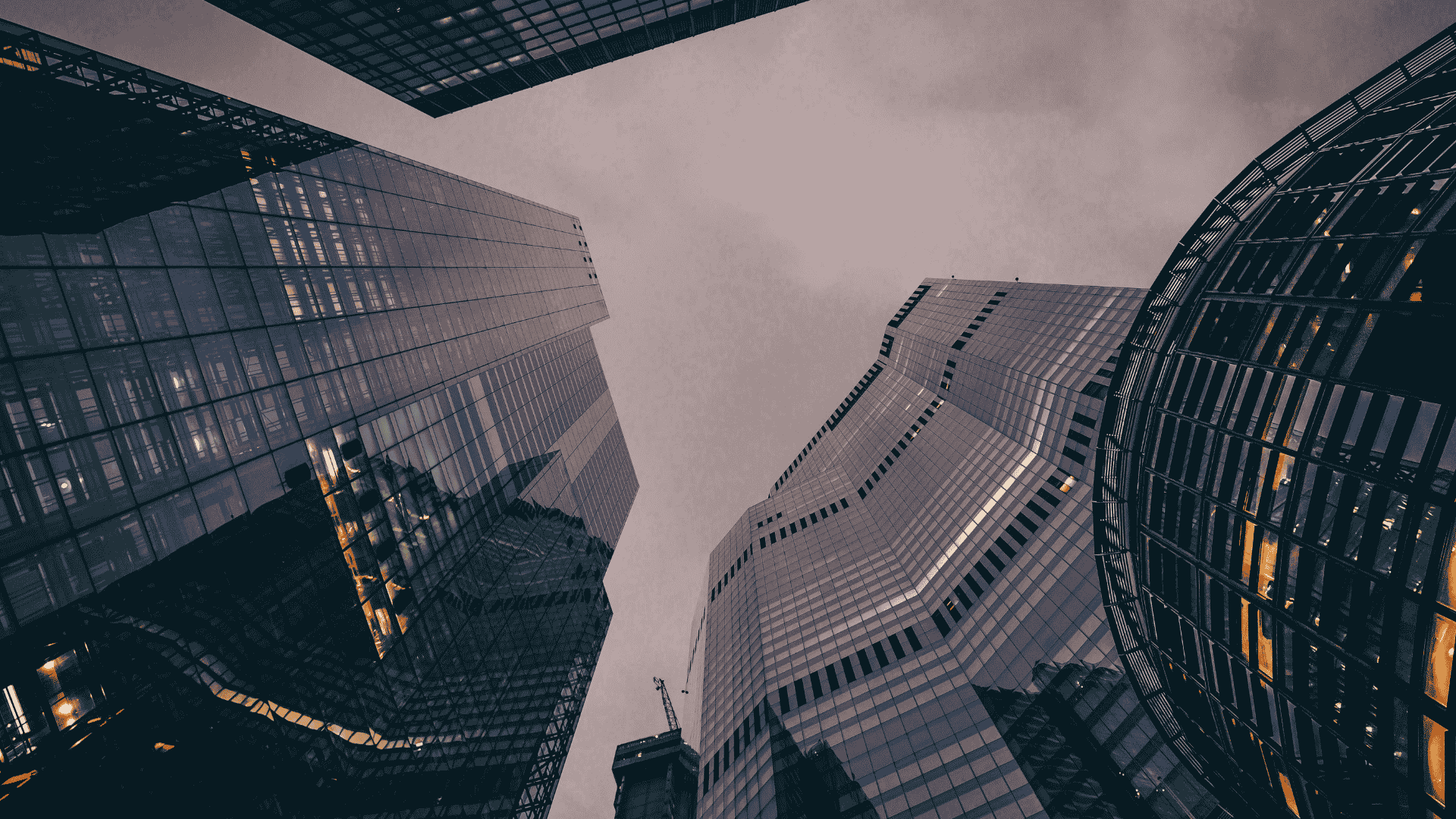 Investment Commentary Grey Feature