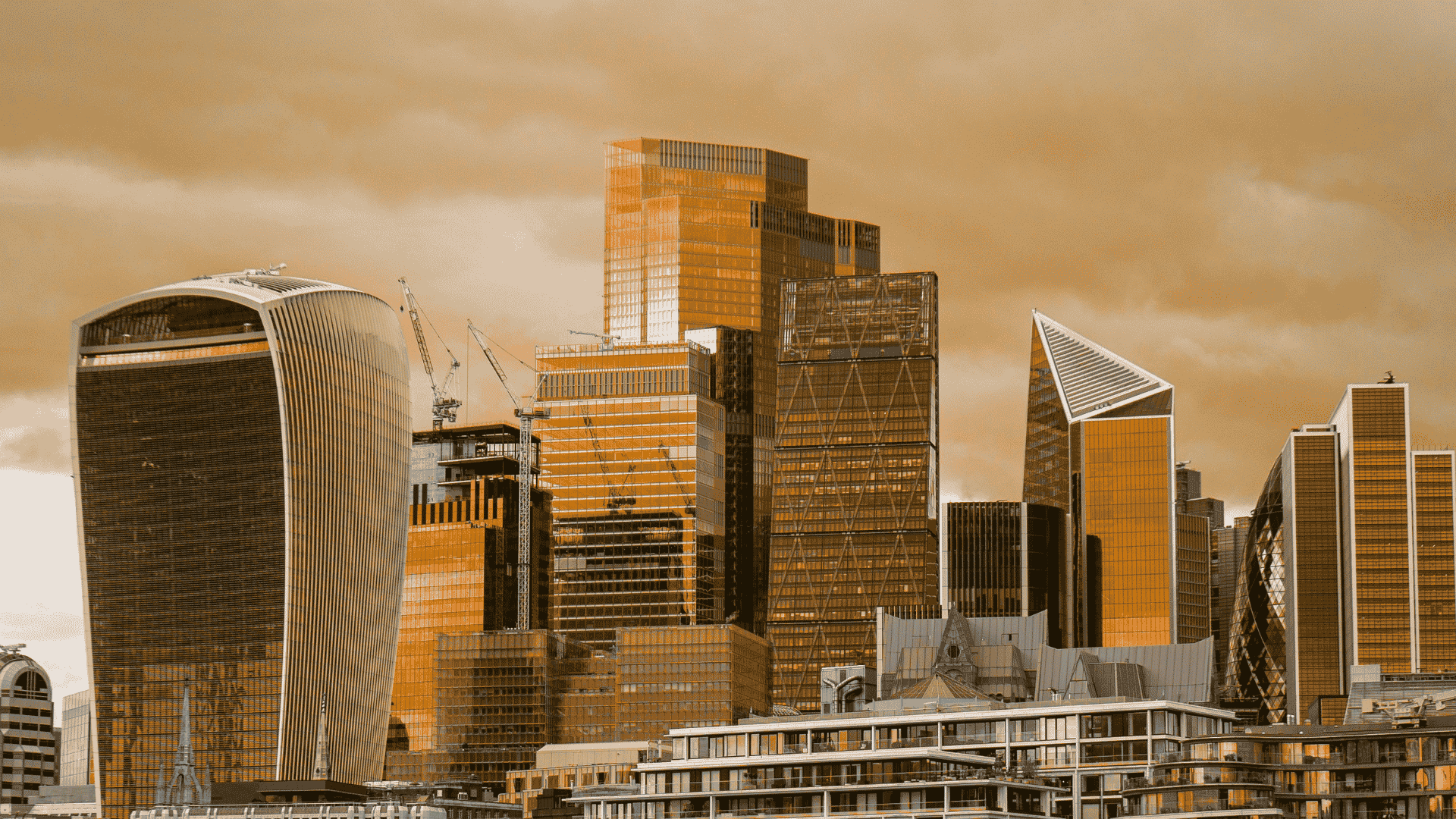 Investment Commentary Gold Feature